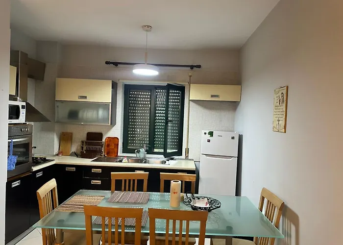 ,near Centre * Vlorë